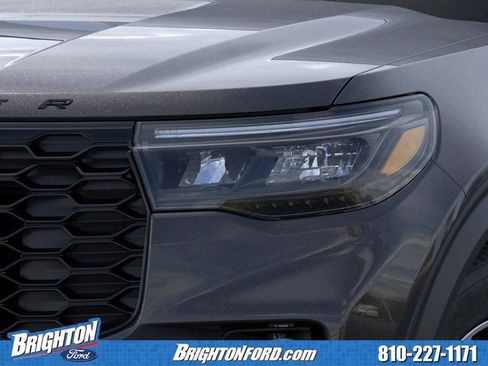 Used 2026 Ford Explorer ST-Line AWD/4WD image 19