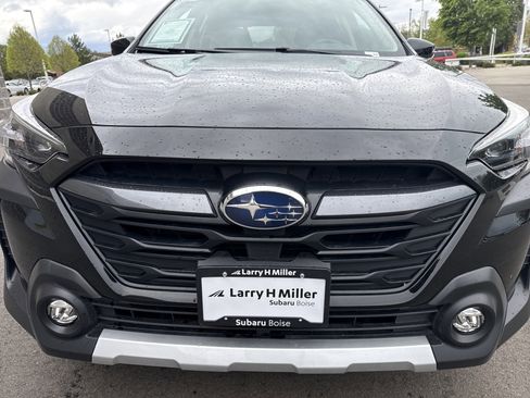 Used 2025 Subaru Outback Limited XT image 24