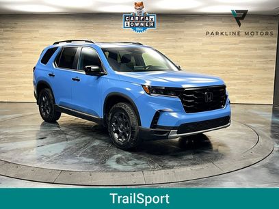 Used 2025 Honda Pilot TrailSport