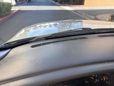 Used 2005 Chevrolet Tahoe LS w/ Preferred Equipment Group image 52