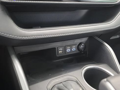 Used 2022 Toyota Highlander XSE FWD image 23