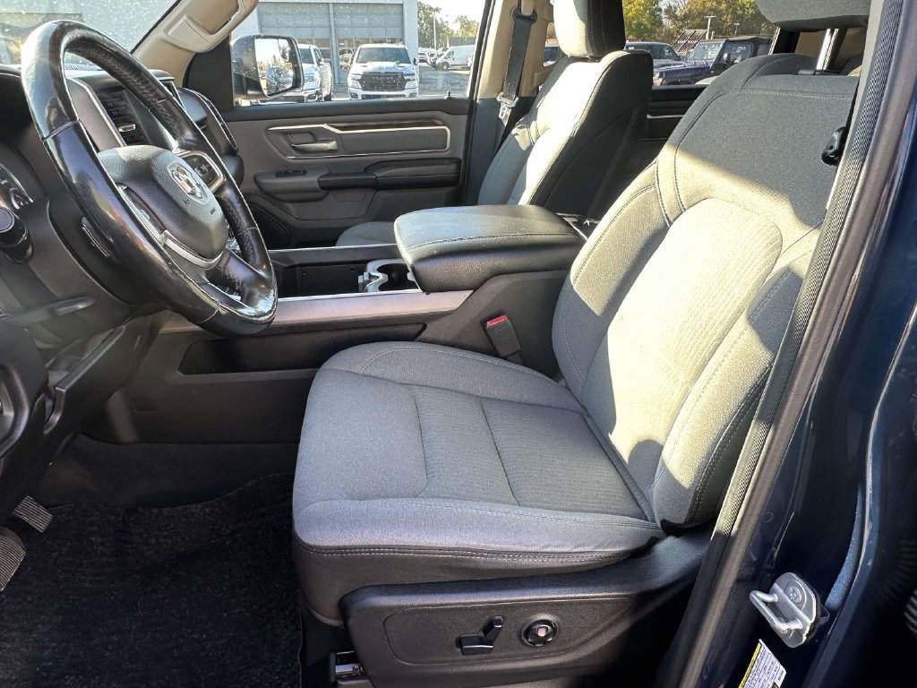 Used 2019 RAM 1500 Big Horn AWD/4WD image 19