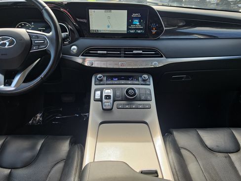 Used 2022 Hyundai Palisade Limited FWD image 15