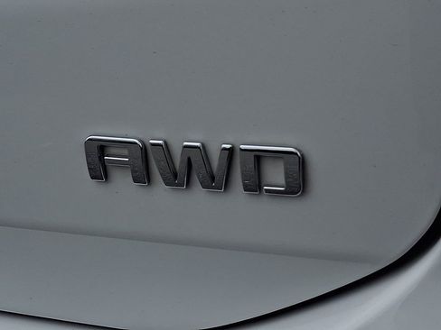 Used 2022 Chevrolet Equinox LS AWD/4WD image 31