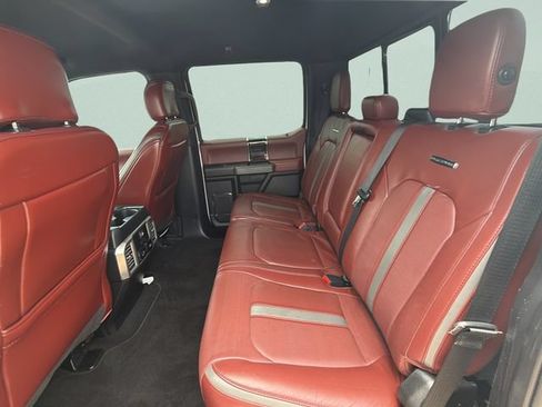 Used 2020 Ford F250 Platinum w/ FX4 Off-Road Package AWD/4WD image 17