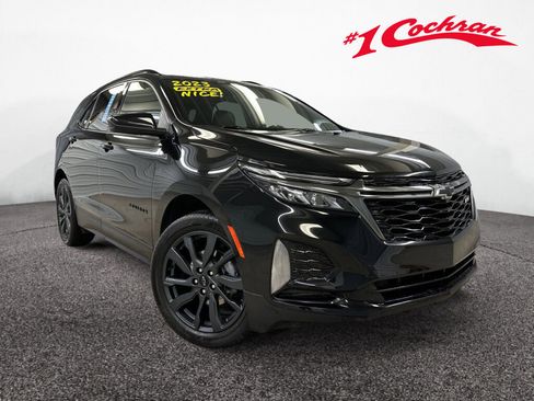 Certified 2023 Chevrolet Equinox RS image 1