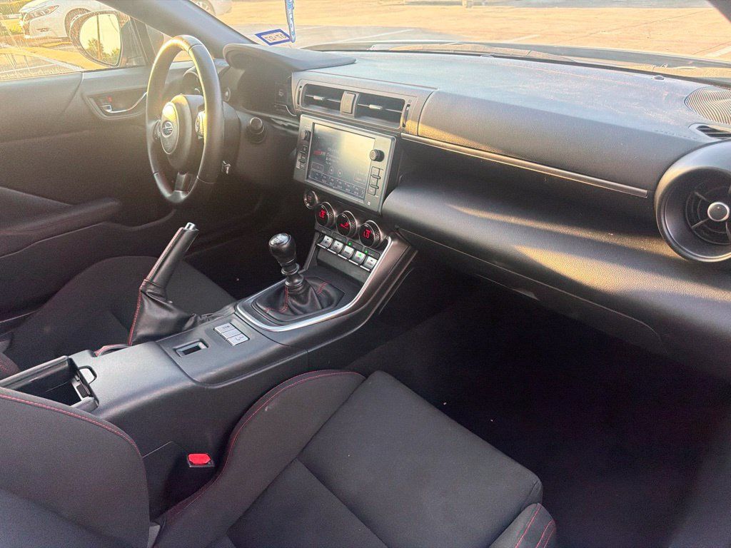 Used 2024 Subaru BRZ Premium RWD image 15
