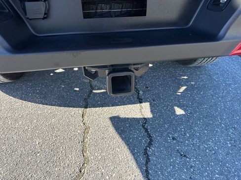 Used 2024 Ford F150 Lariat w/ Bed Utility Package image 33