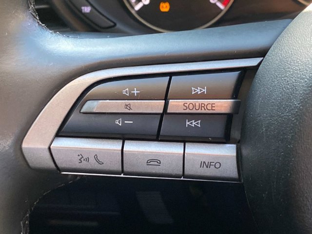 Used 2021 MAZDA CX-30 FWD 2.5 S w/ Select Package image 19
