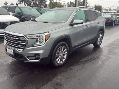 Used 2023 GMC Terrain SLT