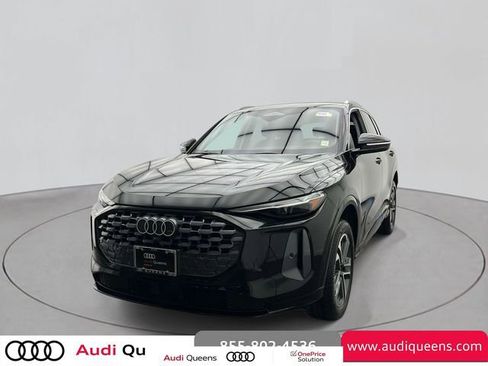 Used 2025 Audi Q5 Premium Plus w/ Premium Plus AWD/4WD image 1