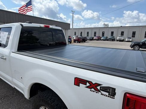 Used 2022 Ford F250 King Ranch w/ King Ranch Ultimate Package AWD/4WD image 14