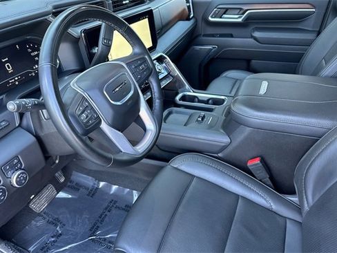 Used 2024 GMC Sierra 2500 Denali w/ Denali Reserve Package image 10