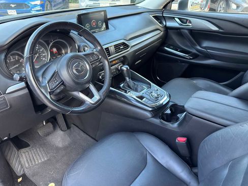Used 2018 MAZDA CX-9 Touring w/ Touring Premium Package FWD image 10