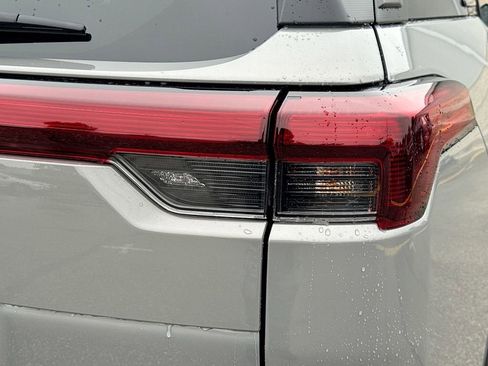 New 2026 Subaru Outback Premium AWD/4WD image 34