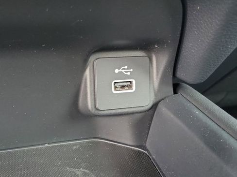 Used 2023 Honda HR-V LX image 26