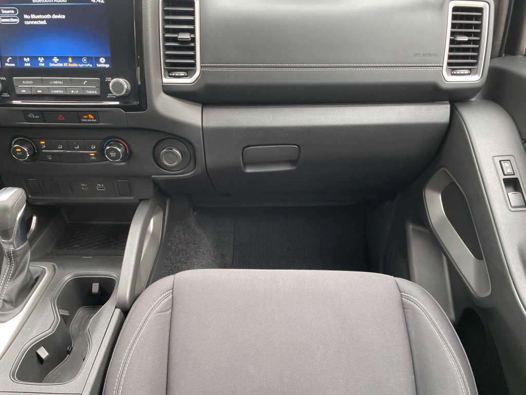 Used 2024 Nissan Frontier SV RWD image 22