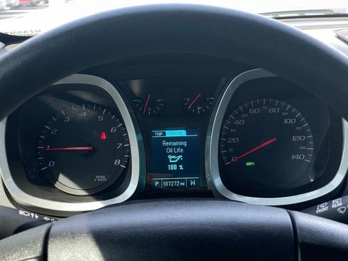 Used 2017 Chevrolet Equinox LS AWD/4WD image 13