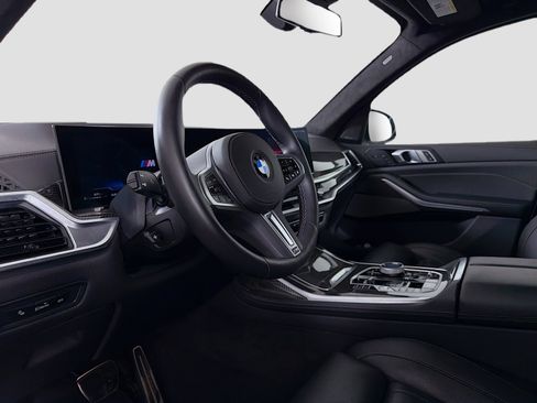 Used 2026 BMW X7 M60i AWD/4WD image 10