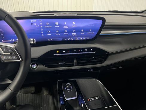 New 2026 Buick Enclave Sport Touring w/ Power Package image 22