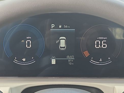 New 2026 Hyundai Tucson SE image 18