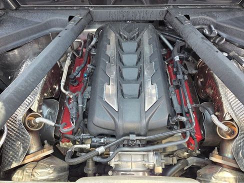 Used 2024 Chevrolet Corvette Stingray Coupe w/ Z51 Performance Package image 14