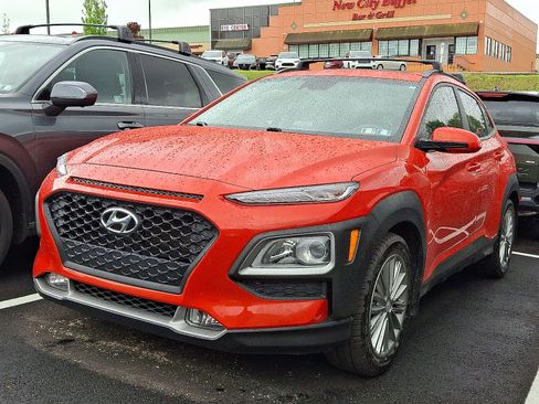 Used 2020 Hyundai Kona SEL Plus FWD image 3