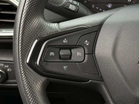 Used 2023 Chevrolet TrailBlazer LT w/ Convenience Package image 14