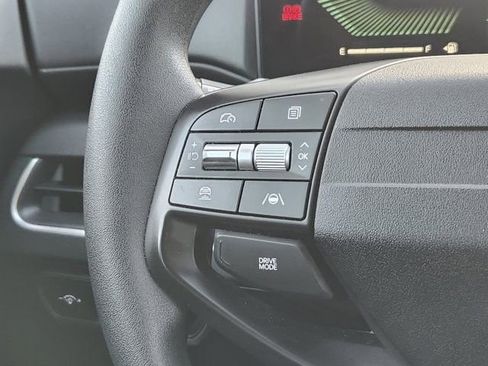 Used 2025 Kia K4 LXS image 27