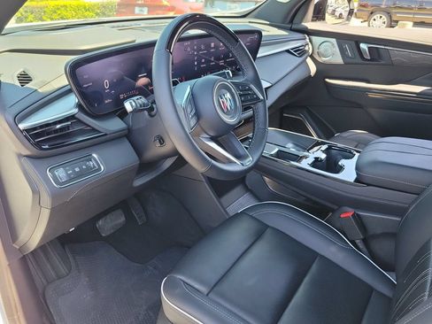 Used 2026 Buick Enclave Avenir w/ Super Cruise Package FWD image 22
