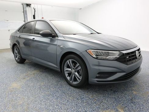 Used 2020 Volkswagen Jetta R-Line image 2