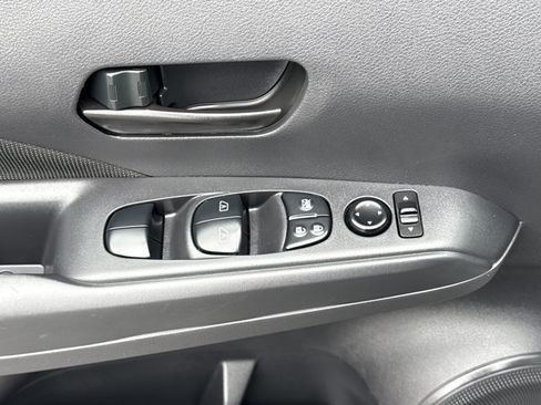Certified 2023 Nissan Kicks S FWD image 13