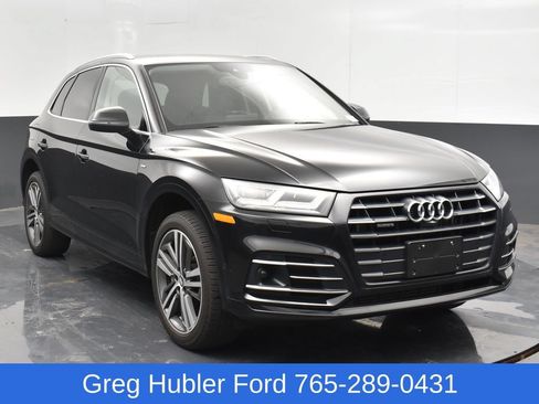 Used 2020 Audi Q5 e Prestige w/ Prestige Package AWD/4WD image 1
