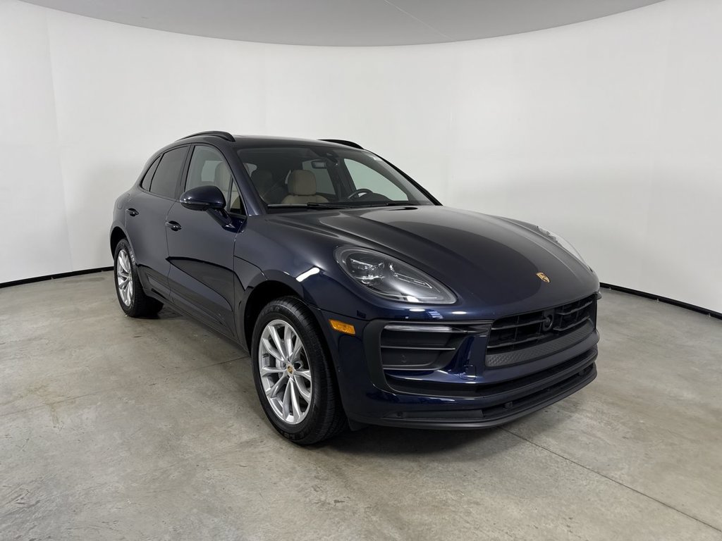 Certified 2023 Porsche Macan w/ Premium Package Plus AWD/4WD image 9