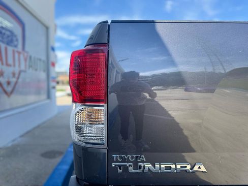 Used 2012 Toyota Tundra 4x4 Double Cab w/ Tow Pkg image 25