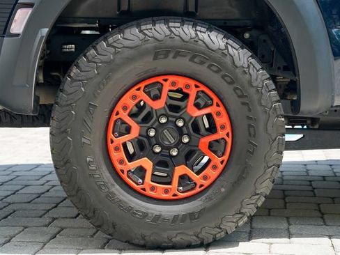 Used 2024 Ford F150 Raptor w/ Equipment Group 803A Raptor R AWD/4WD image 32