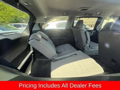 Used 2024 Honda Odyssey EX image 5