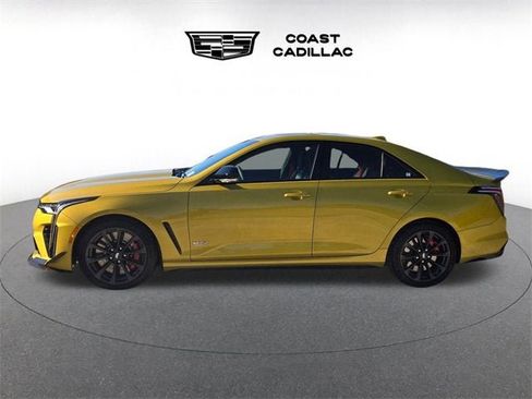 New 2026 Cadillac CT4 V Blackwing w/ Carbon Fiber 1 Package image 9