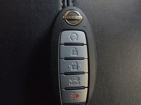 Used 2025 Nissan Altima 2.5 SV FWD image 32