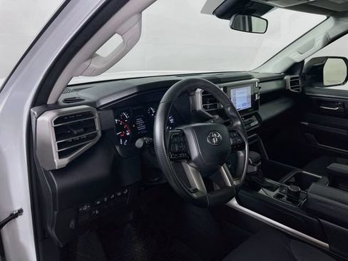 Used 2024 Toyota Tundra SR5 w/ SR5 Convenience Package AWD/4WD image 10