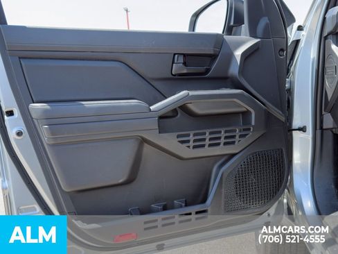 Used 2024 Toyota Tacoma SR image 18