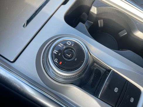 Used 2024 Ford Explorer XLT w/ Equipment Group 202A image 39