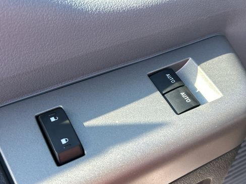 New 2026 Ford F650 RWD image 7