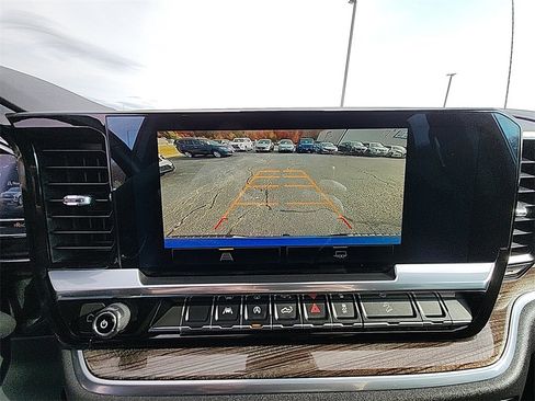 Used 2022 Chevrolet Silverado 1500 RST w/ Z71 Off-Road Package image 23