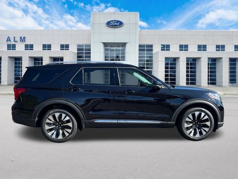 New 2026 Ford Explorer Platinum w/ LUX Leather Package image 4