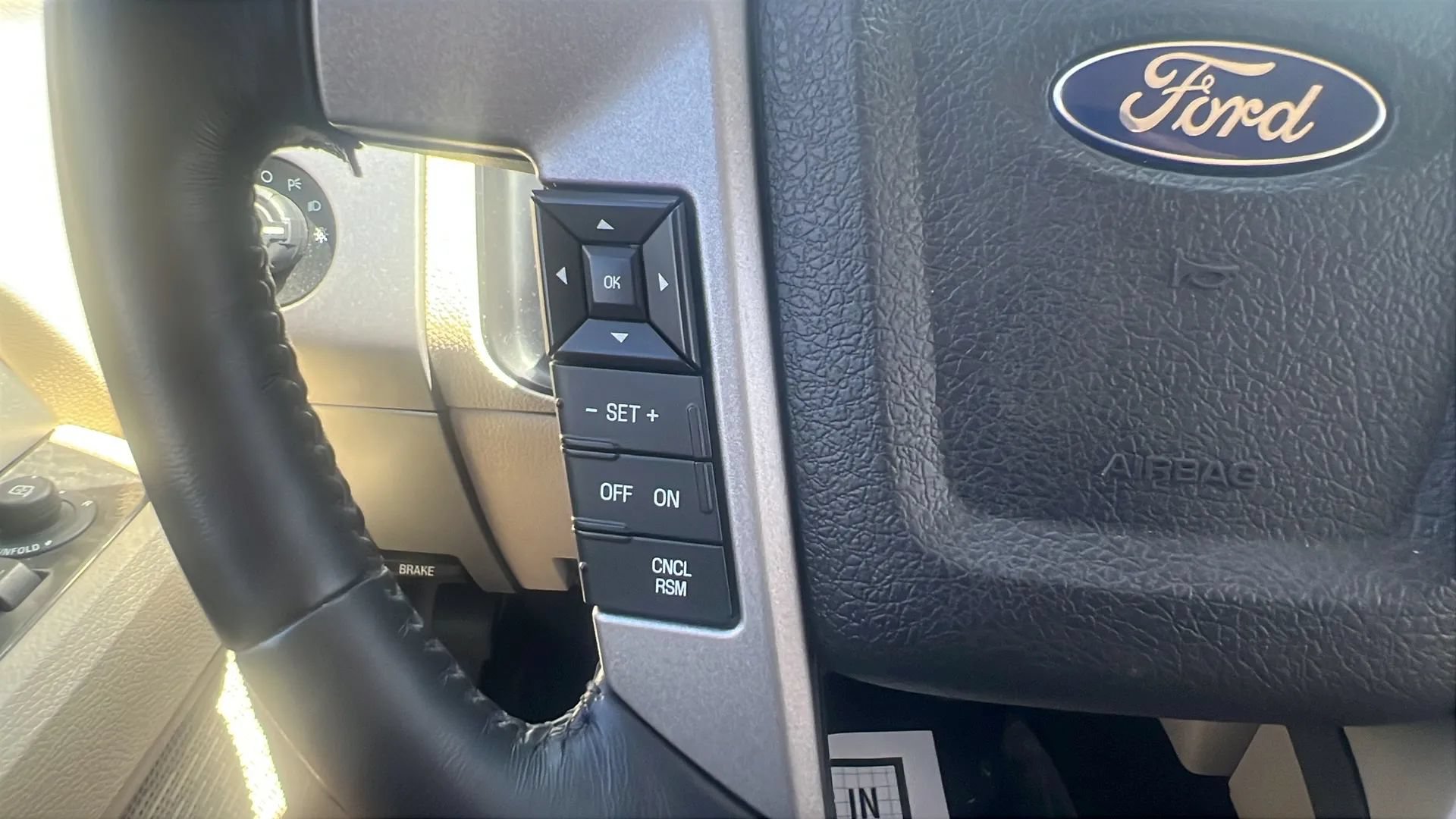 Used 2016 Ford Expedition Limited w/ Equipment Group 301A RWD image 13