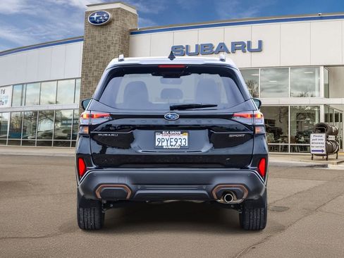 Used 2025 Subaru Forester Sport image 3