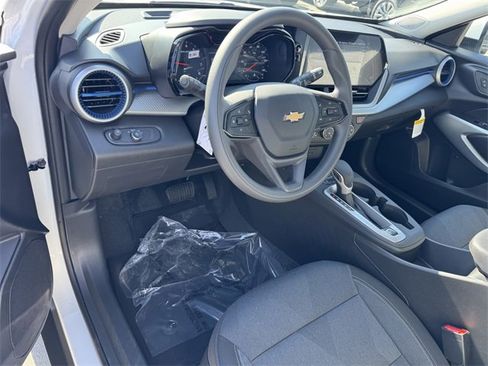 New 2026 Chevrolet Trax LS w/ LS Convenience Package image 11