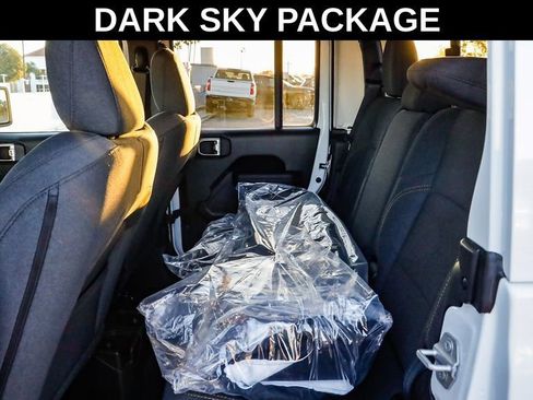 New 2025 Jeep Gladiator Sport image 20