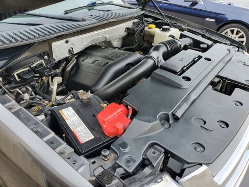 Used 2017 Ford Expedition EL XLT image 38